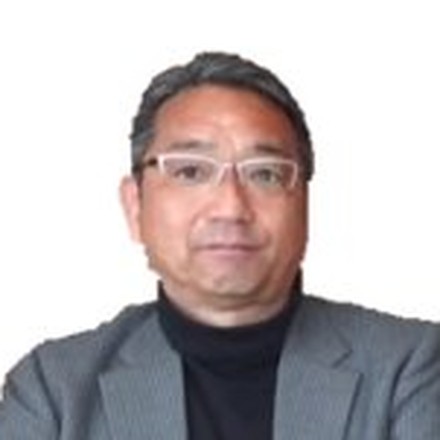 小山　真人